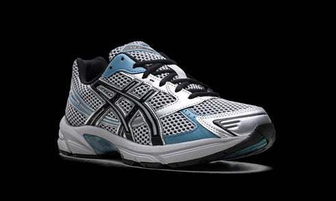 Gel-1130 "Black Blue Silver"